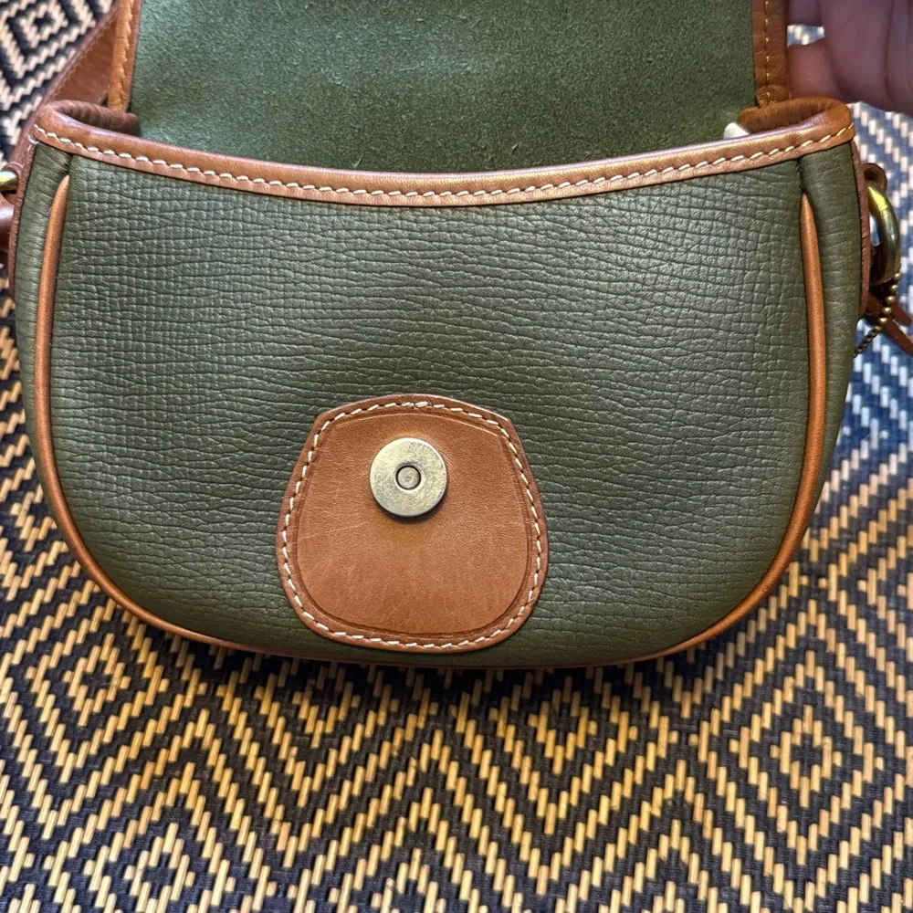 Vintage Coach Cassidy mini bag 4204 olive green w/tan Dakota collection-Italy